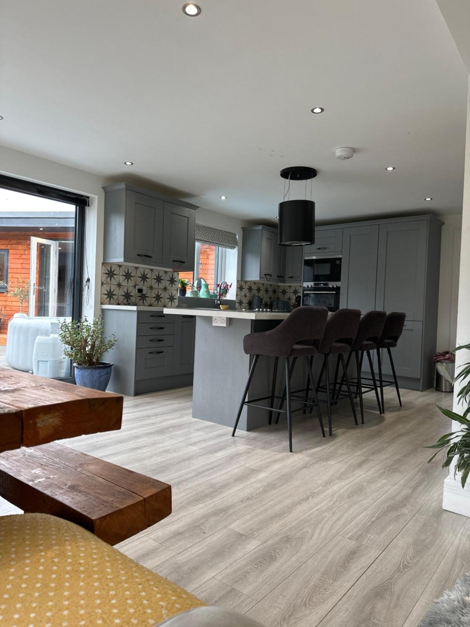 Modern Harrogate House Sleeps 10, Cinema Room & Hot Tub Bagian luar foto